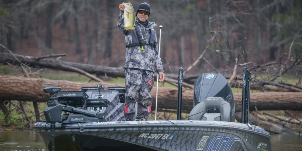 Image for North Carolina’s Todd Walters leaps ahead to lead Day 2 at Tackle Warehouse Invitationals Stop 2 Presented by Suzuki at West Point Lake
