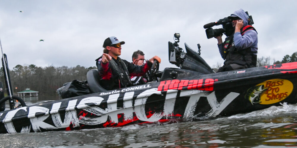 Image for Field of 10 anglers set for Championship Sunday at Bass Pro Shops REDCREST 2024 Powered by OPTIMA Lithium on Lay Lake
