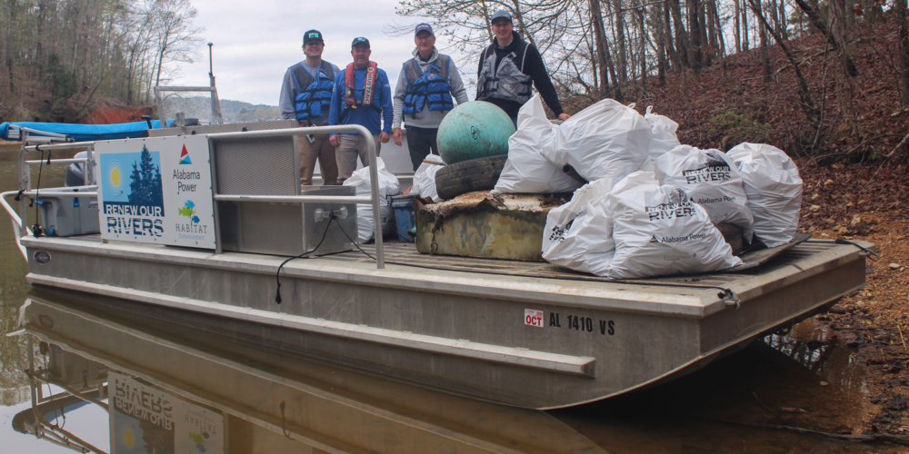 Image for GALLERY: MLF Fisheries Management, Alabama Power kick off Renew Our Rivers at Logan Martin