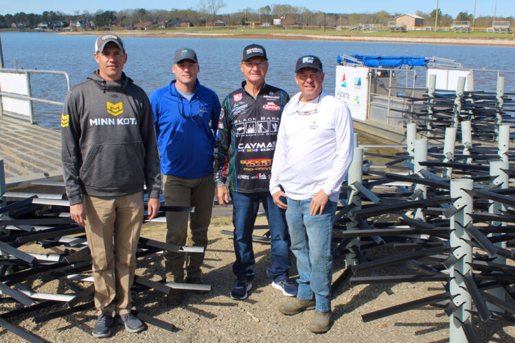 Local volunteers join MLF pros and Fisheries Management Division
