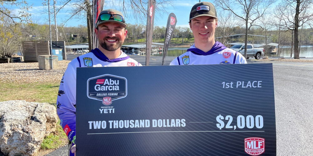 Chapin's Epting notches second career Lake Murray win in Phoenix Bass  Fishing League Competition - Major League Fishing