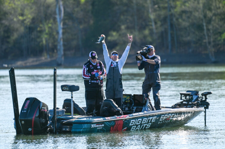 Poche goes all in on off-the-grid honey hole, claims first tour-level  trophy with win on Cherokee Lake - Major League Fishing