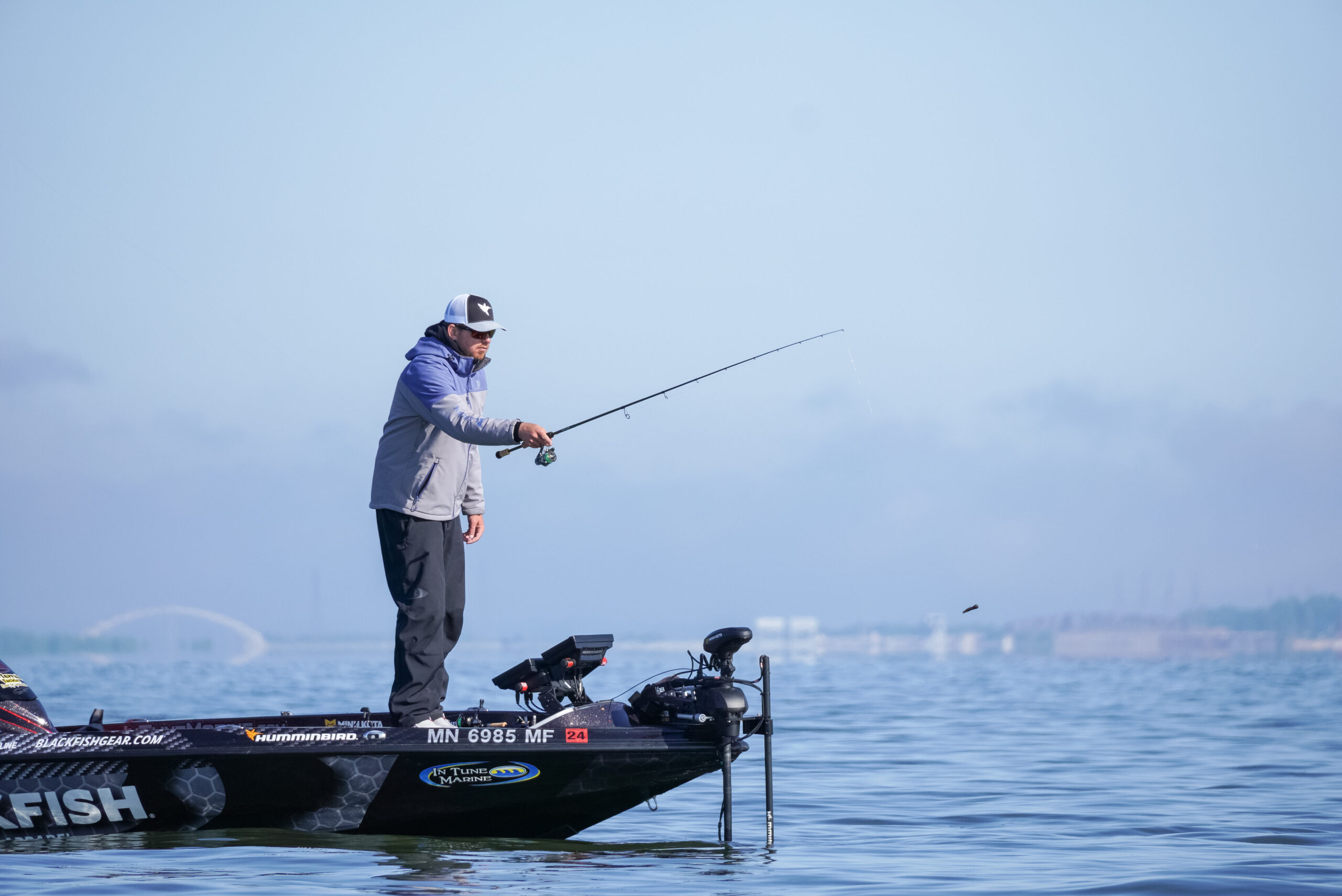 Morrison boats a ShareLunker during practice for the Invitationals kick off  at Big Sam - Major League Fishing