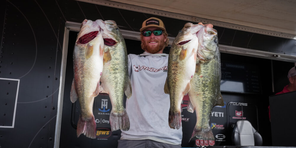 Image for Shaw sets Toyota Series record with another massive day at Chickamauga