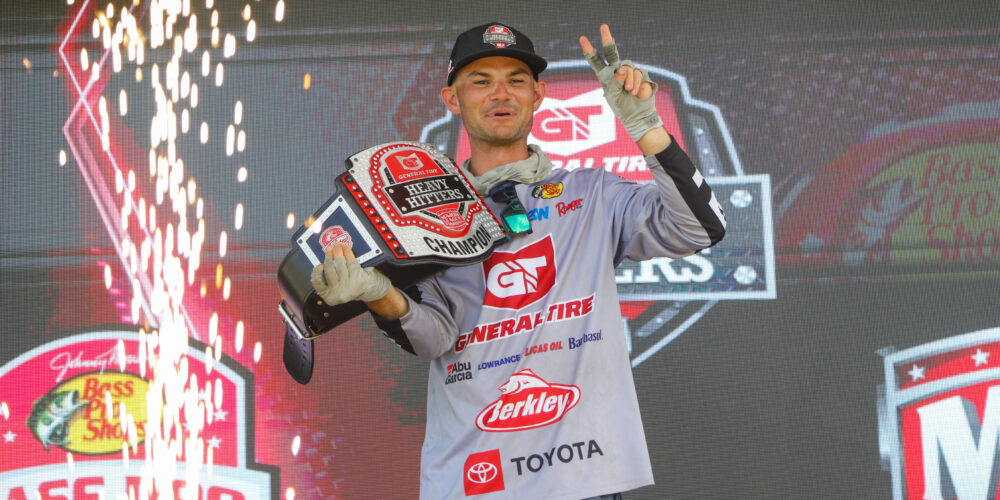 Image for Lee frogs to second Heavy Hitters title, VanDam closes career with $100,000 big bass