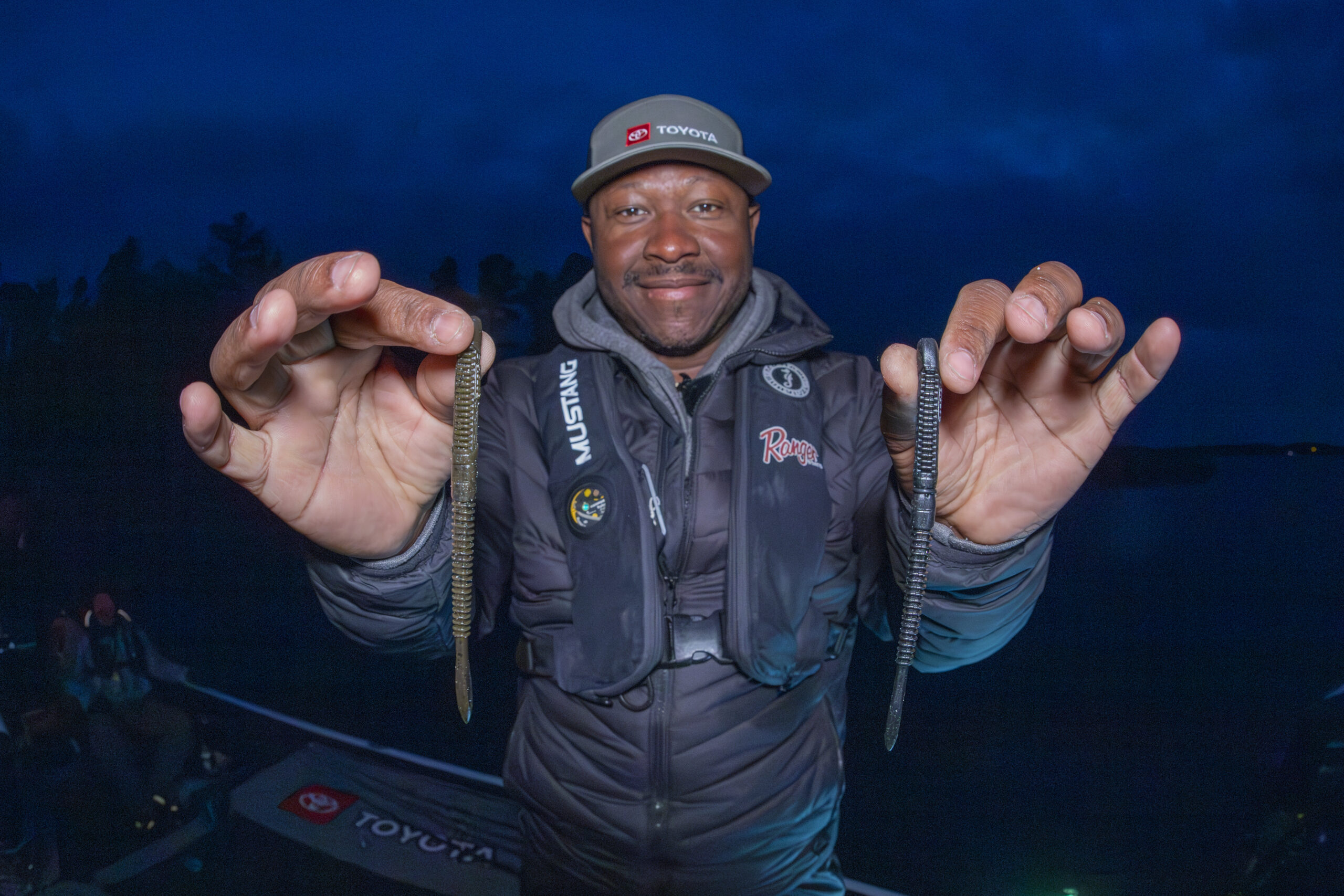 bass rig with lure Rig It Right: An Expert Guide to the Best Bass Fishing Rigs