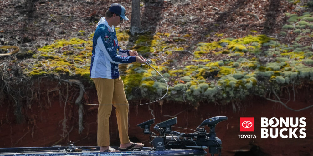 Image for Gill grabs Toyota Bonus Bucks at Bass Pro Tour Stage 3 on Lake Murray