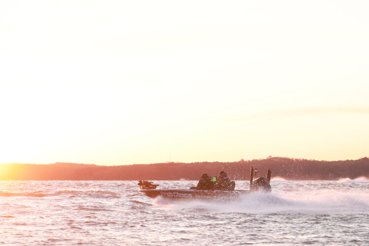 Image for GALLERY: The scramble to make the Top 25 starts on Kentucky Lake
