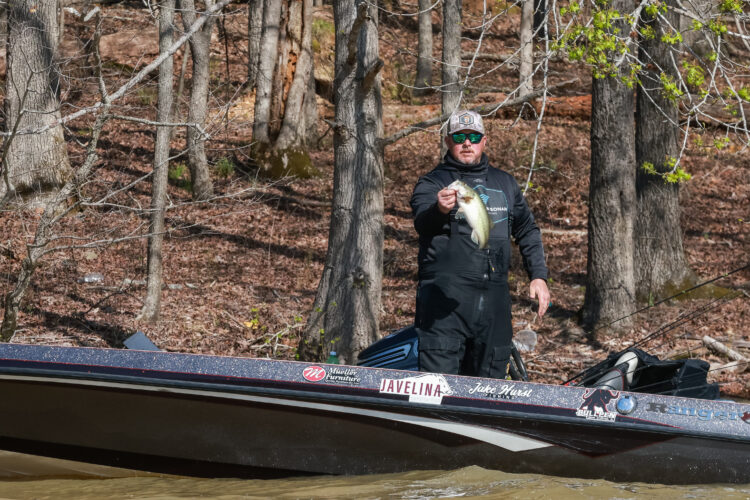Image for GALLERY: Following the leaders on Day 2 at Kentucky Lake