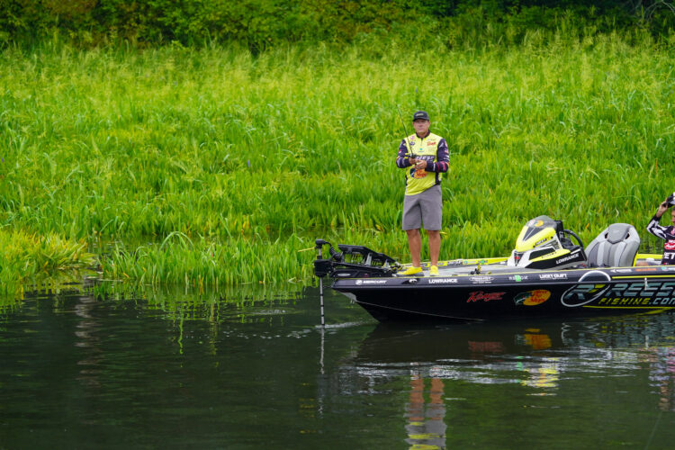 Image for GALLERY: Anglers launch on Day 2 of Bass Pro Tour Stage 6 with Championship hopes on the line