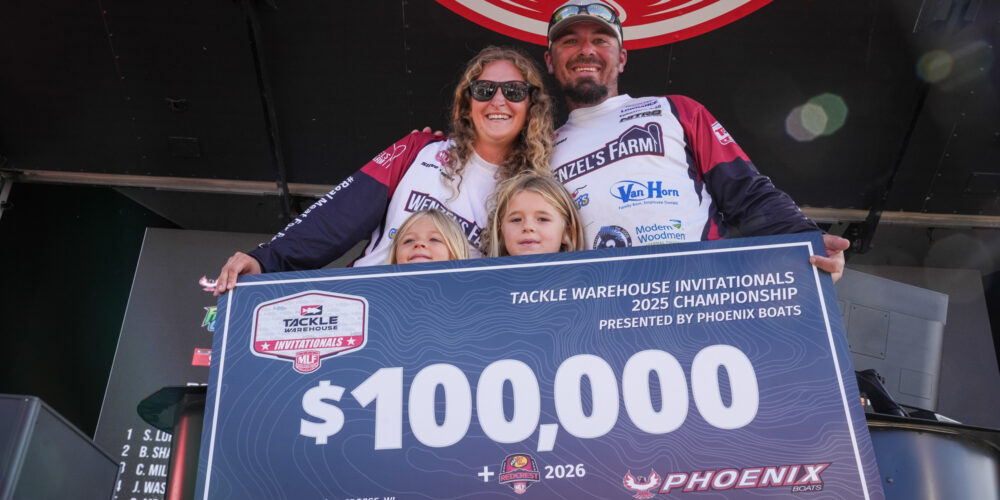 Image for Oconomowoc’s Steve Lopez wins Tackle Warehouse Invitationals Championship Presented by Phoenix Boats on Mississippi River