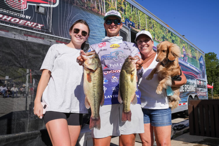 Image for GALLERY: More big ones hit the scales on Day 2 at Lake of the Ozarks