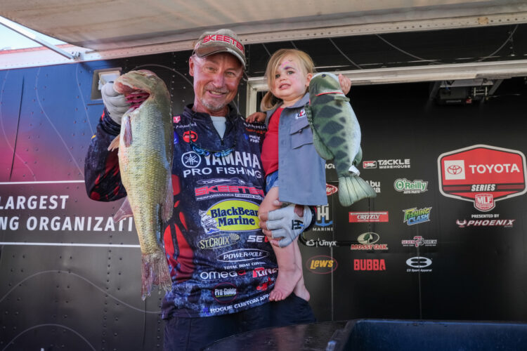 Image for GALLERY: Champions crowned at Lake of the Ozarks
