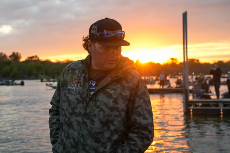 Image for GALLERY: Day 1 begins on Grand Lake