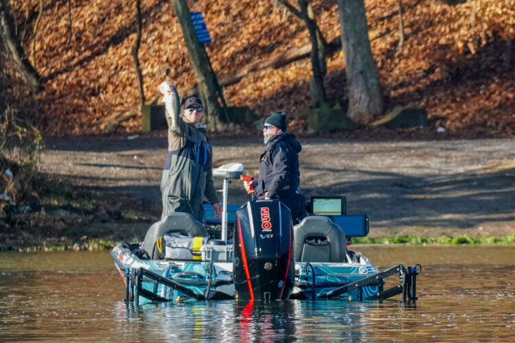 Image for GALLERY: Anglers put on a Lake Guntersville gun show for Stage 1 Knockout Round