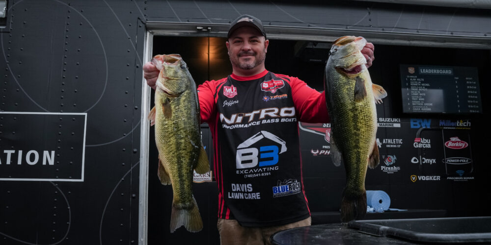 Image for Jeffers narrowly ahead on Guntersville