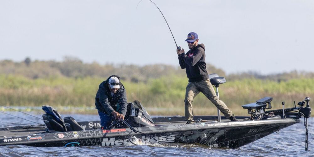 Image for Morrison holds lead on Kissimmee, Campbell makes charge