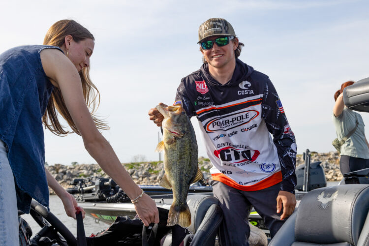 Image for GALLERY: Measuring up after Day 2 on Wheeler Lake