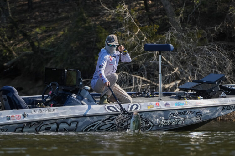 Image for GALLERY: Tackle Warehouse Pro Circuit anglers, bass both feel the pressure on Championship Day