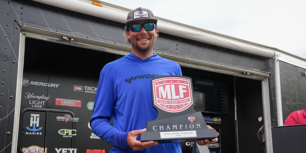 Image for O’Barr finally finishes on top, takes crown at Pickwick