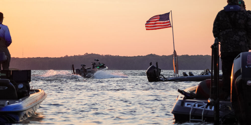 Image for Smallmouth spawn in full swing on Kentucky, but that’s not all for the Toyota Series anglers