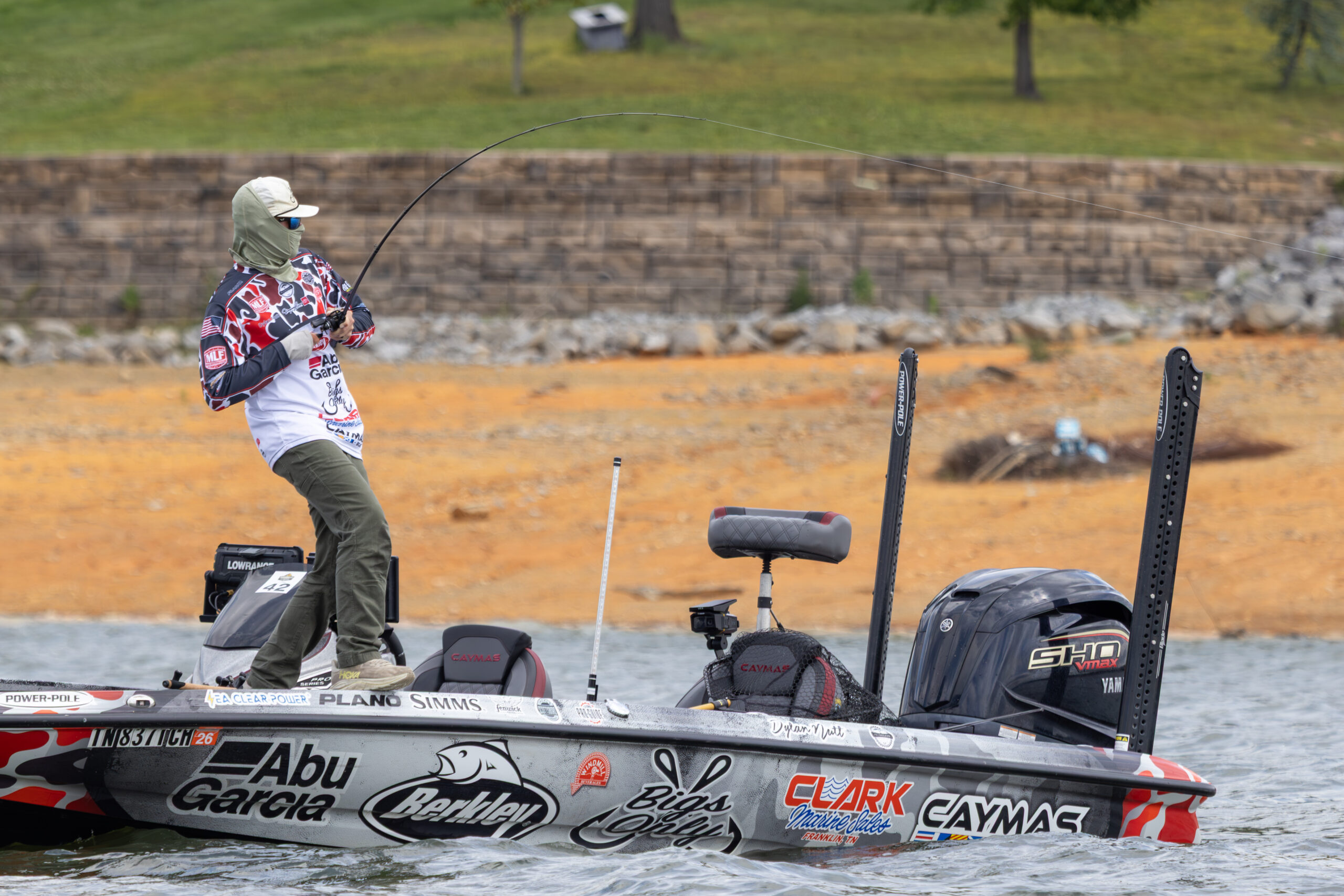 1000 fish reeled in per duel Fierce® IV Spinning Combo
