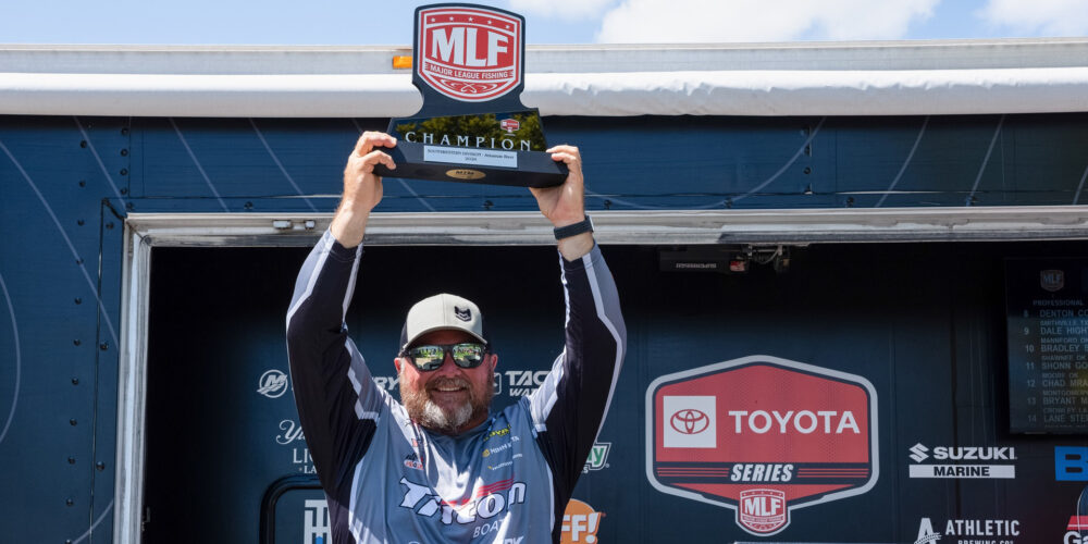 Image for Sallisaw’s Copeland rallies for win at Toyota Series Presented by Phoenix Boats at Arkansas River