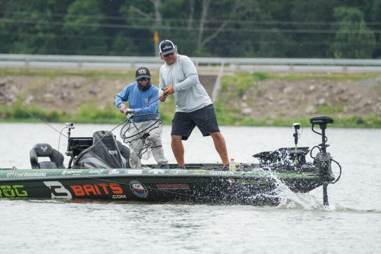 Image for GALLERY: Chasing bass on Lake Dardanelle