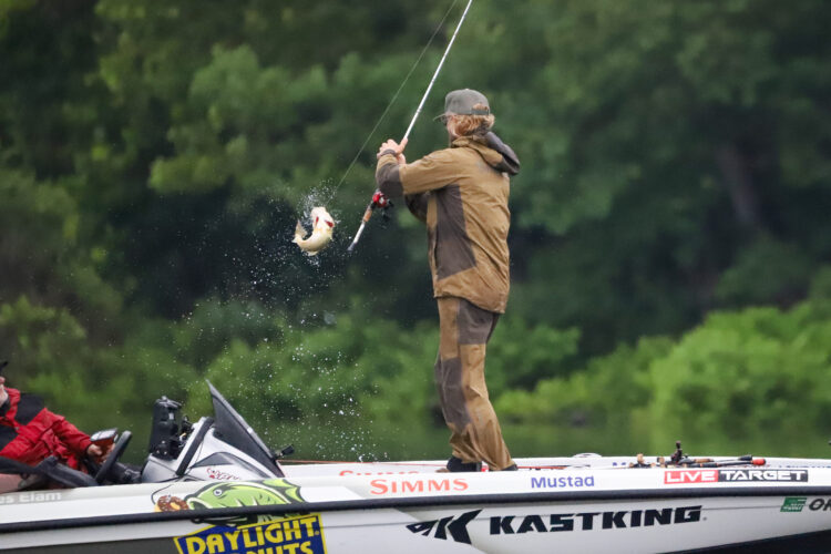 Image for GALLERY: A grand Day 1 for Bass Pro Tour Stage 6 on Grand Lake