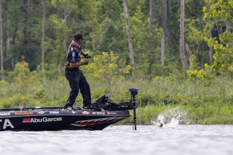 Image for GALLERY: Top pros load the boat on Day 2 at the Potomac River
