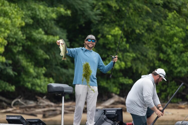 Image for GALLERY: Whacking bass on the final day at the Potomac River