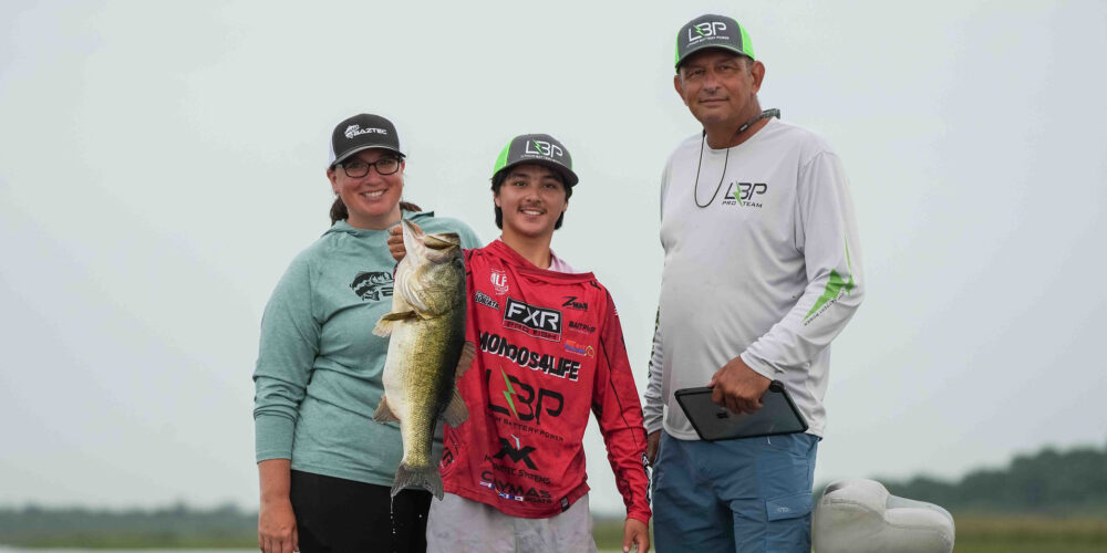Image for Lithium Battery Power makes history with 96-pound, 10-ounce win in SCORETRACKER® LIVE debut at 12th-annual ICAST Cup Presented by Major League Fishing