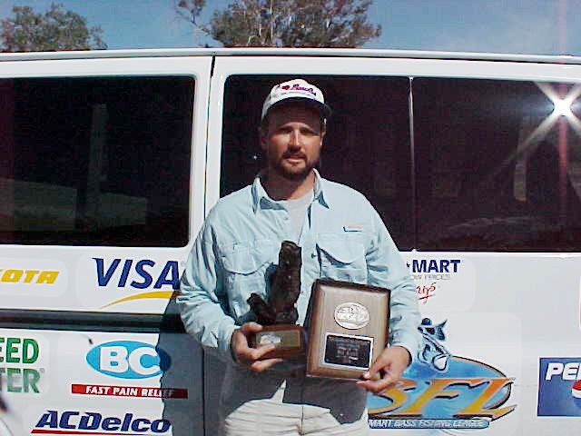 Image for Jackson wins Wal-Mart Bass Fishing League tournament on Lake Mohave