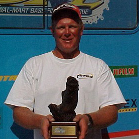 Image for Ritter wins Wal-Mart Bass Fishing League tournament on Mississippi River