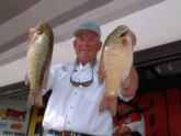 Pro Steve Clapper of Lima, Ohio, captured third place and $9,000 with five bass weighing 21 pounds.