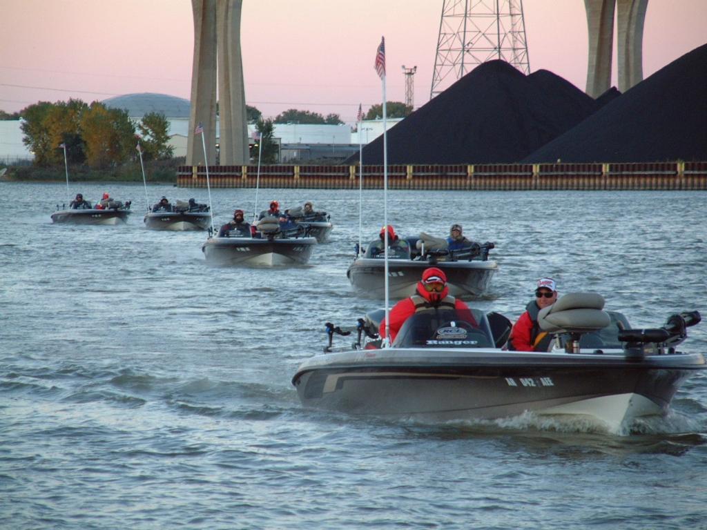 Image for Six pro anglers chase after $400,000