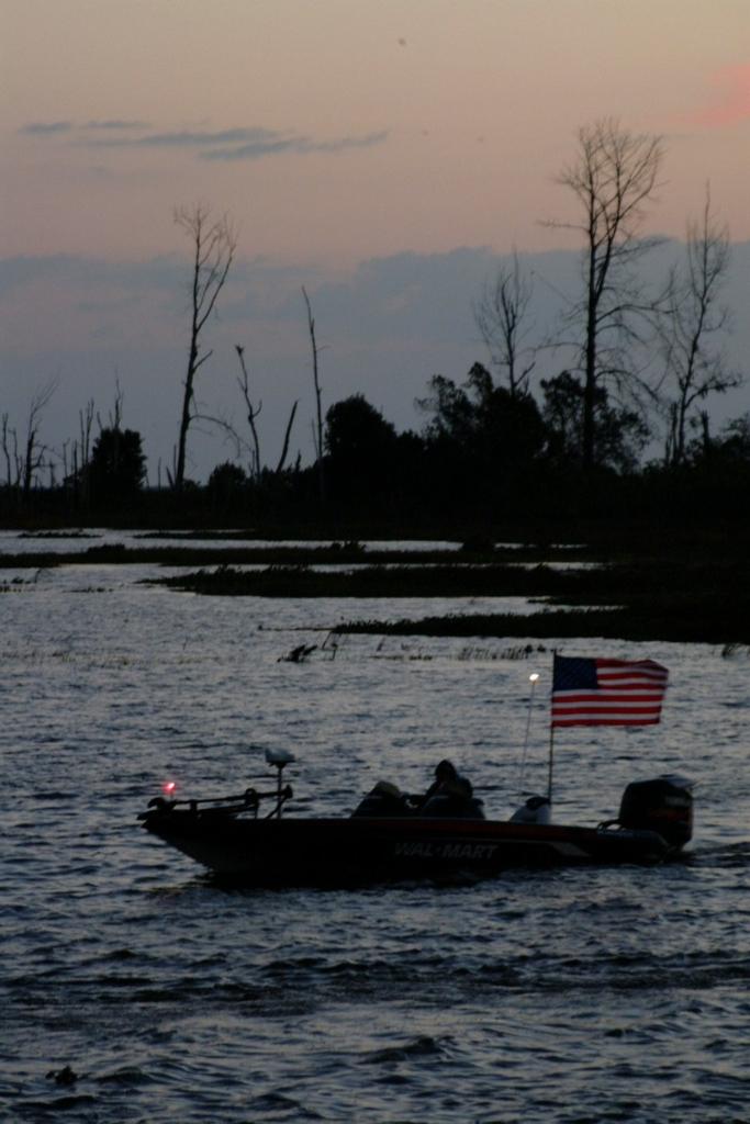 Image for Last chance to reel in victory from Lake Okeechobee begins