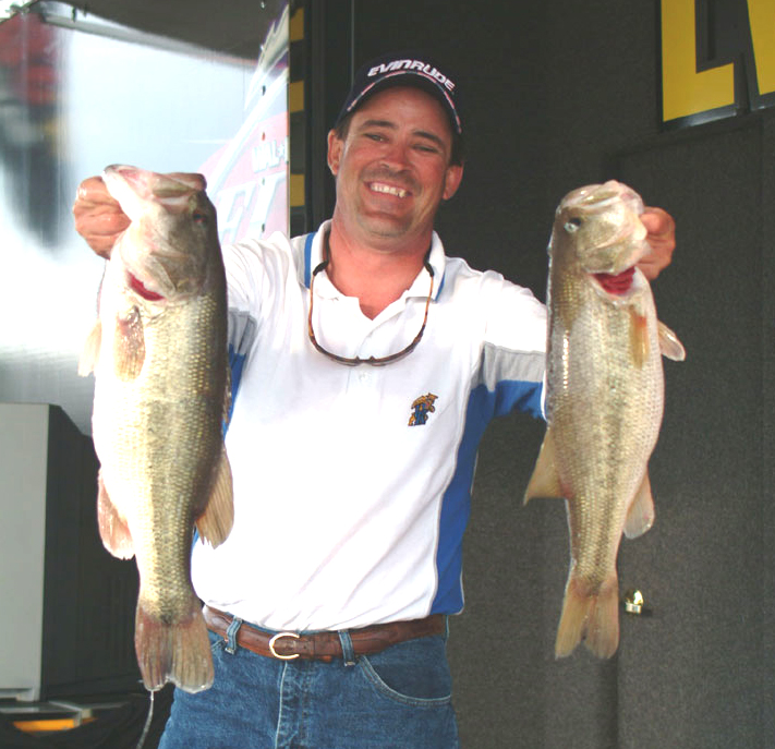 Image for Smith leads at Eufaula