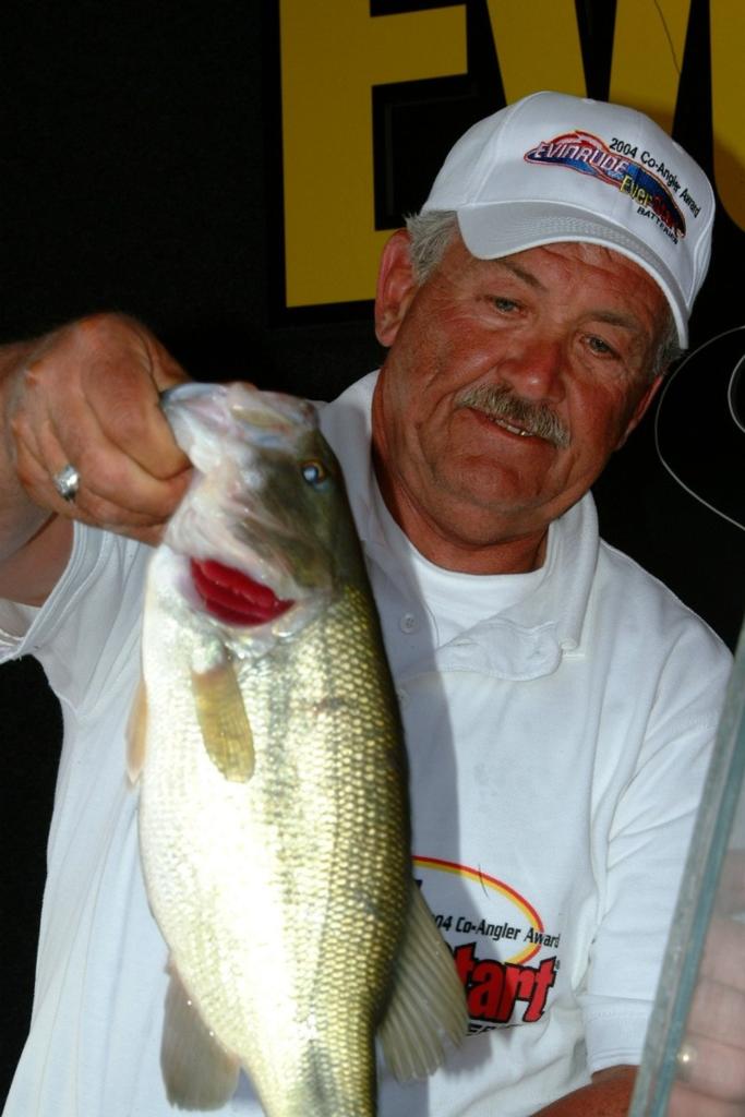 Image for Aikin claims co-angler crown on Pickwick Lake