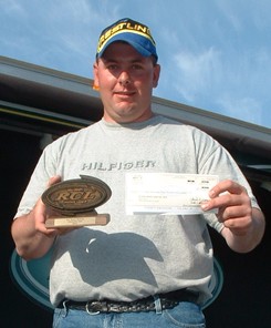 Image for Quale, Glaza win Wal-Mart RCL Walleye League event on Petenwell Lake