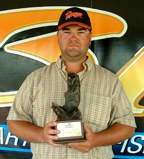 Image for Rhoden wins Arkie Division event on Greers Ferry