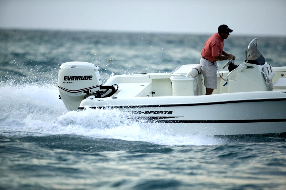 Image for Evinrude E-TEC revolutionizes V6 power