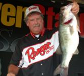 Pro Marshall Deakins of Dunlap, Tenn., finished third with a two-day total of 32 pounds, 6 ounces.