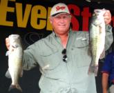 Pro Dwayne Horton of Knoxville, Tenn., finished fifth with a two-day total of 29 pounds, 15 ounces.