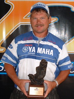 Image for Sisk wins Hoosier Division event on Ohio River