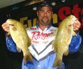 Pro Mark Zona of Sturgis, Mich., took over second place with a limit weighing 15 pounds, 13 ounces.