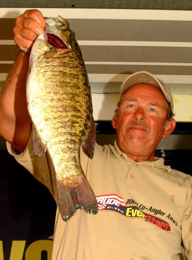 Image for Hasty hauls in co-angler win on Detroit River