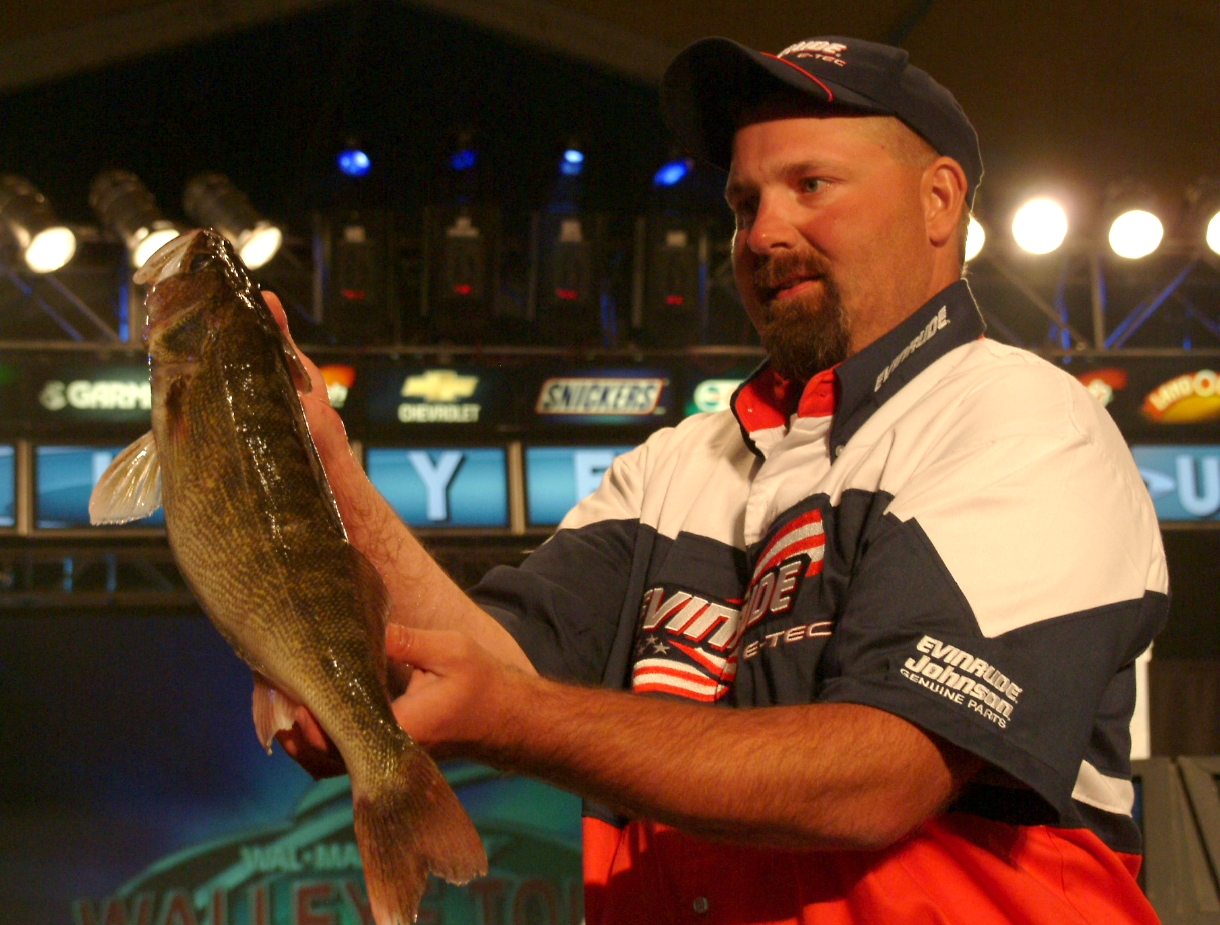 Ask the Walleye Pro: Jarrad Fluekiger - Major League Fishing