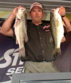 Pro Rodger Beaver of Dawson, Ga., jumped into fourth place with 21-2 today. His two-day total stands at 32-14. 
