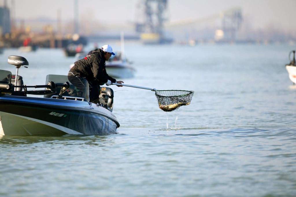 FLW Walleye Tour Championship heads to Mississippi River - Major League  Fishing